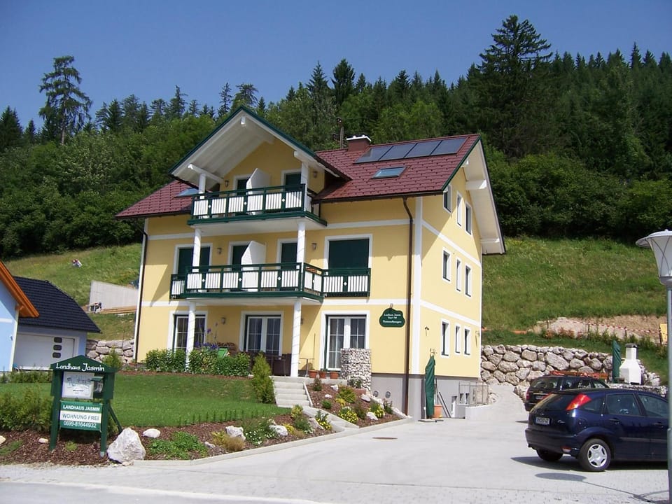 Facade/entrance, Summer