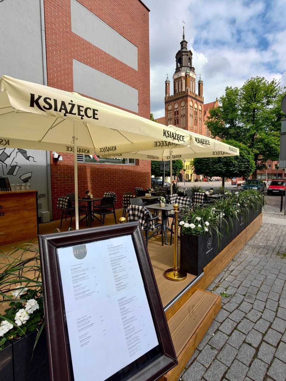 Balcony/Terrace, Food and drinks, City view, Location