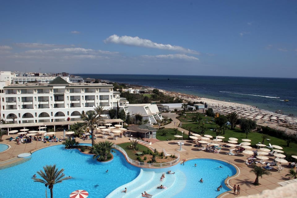 Property building, Beach, Pool view, Sea view, Swimming pool