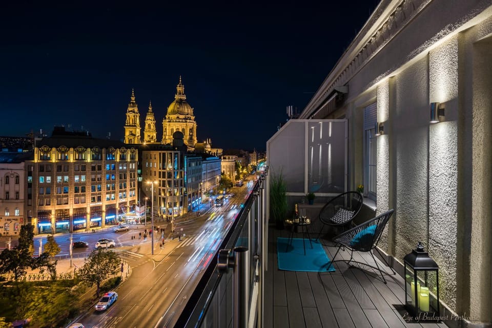 Night, Balcony/Terrace