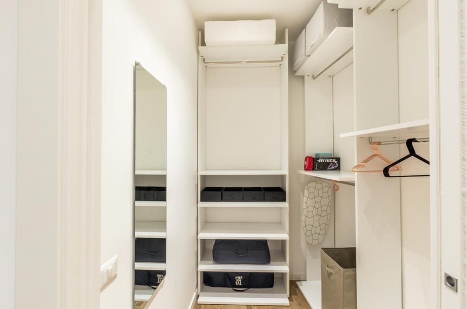Bedroom, Area and facilities