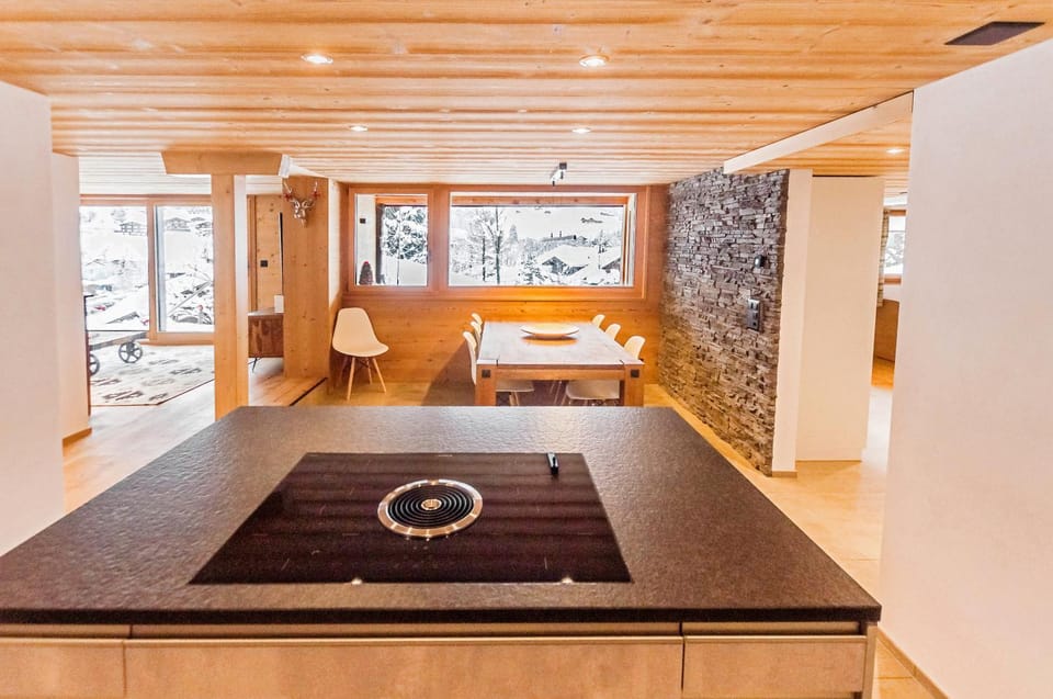 Chic Alpine Apartment for 5 - Perfect for skiers Apartment in Grindelwald