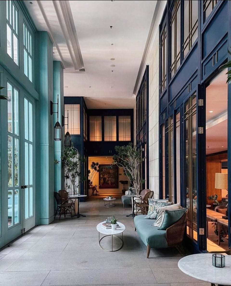 Lobby or reception, Seating area