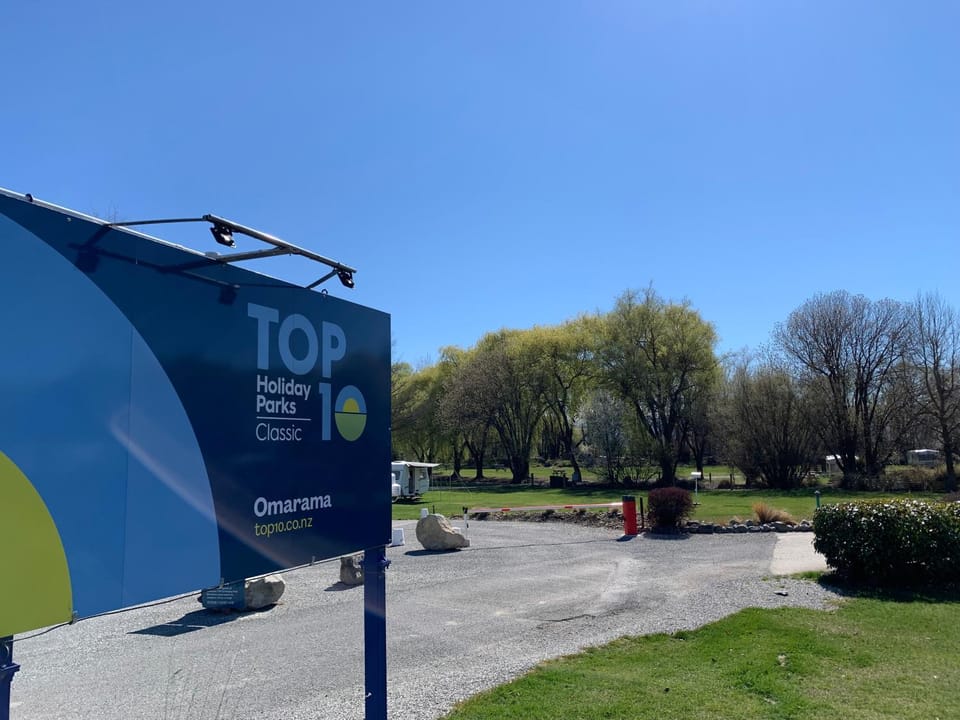 Omarama TOP10 Holiday Park Campground/ 
RV Resort in Otago