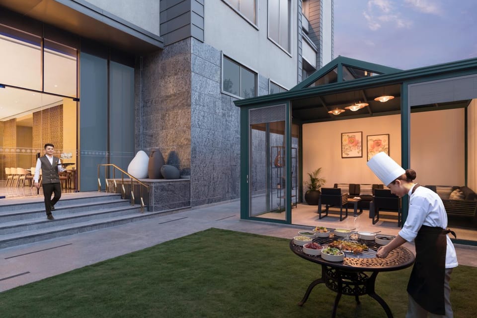 Restaurant/places to eat, Garden