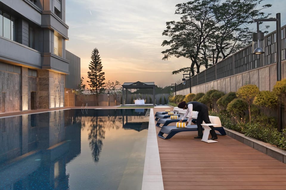 Property building, Swimming pool