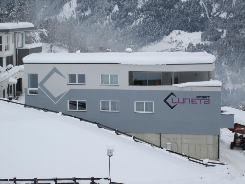 Property building, Property logo or sign, Winter