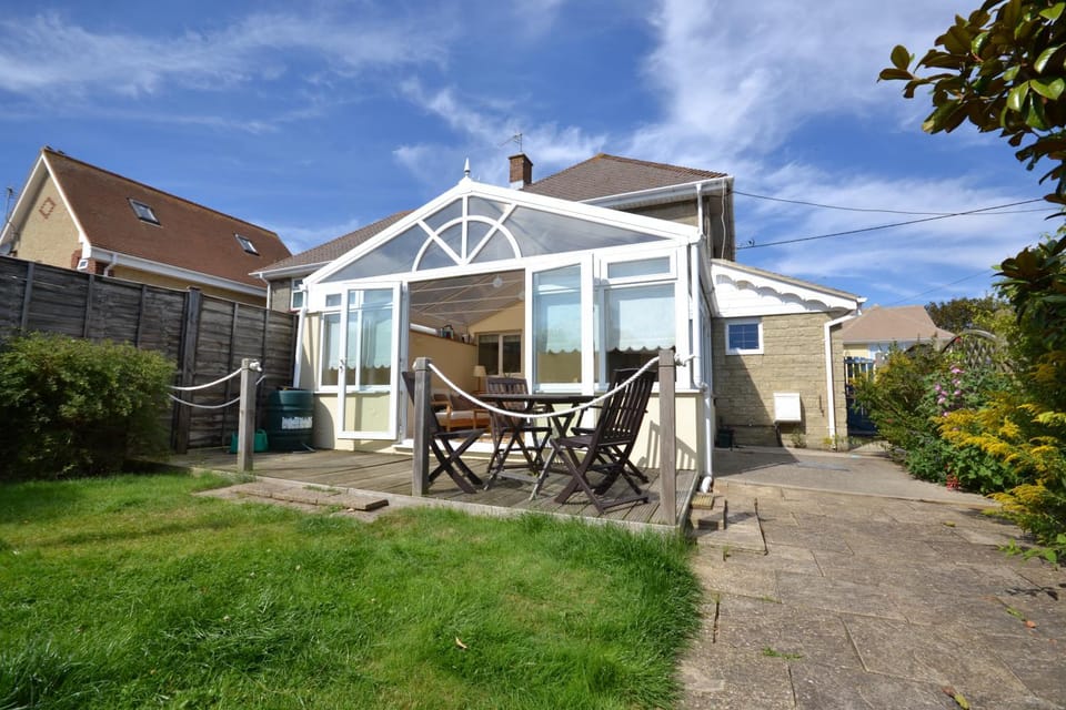 4 Brooks Close House in England
