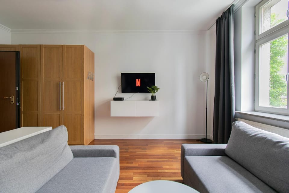 Collosal 6 bedroom apartment Słowackiego avenue Apartment in Krakow