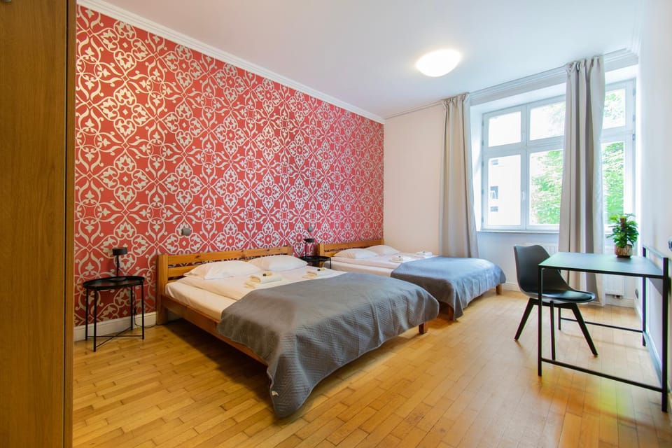 Collosal 6 bedroom apartment Słowackiego avenue Apartment in Krakow