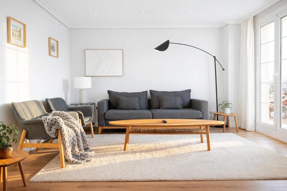 Contemplando la Catedral by apartamentoscatedralcamino Apartment in Burgos