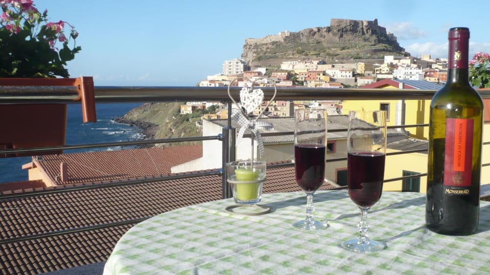 City view, Landmark view, Sea view