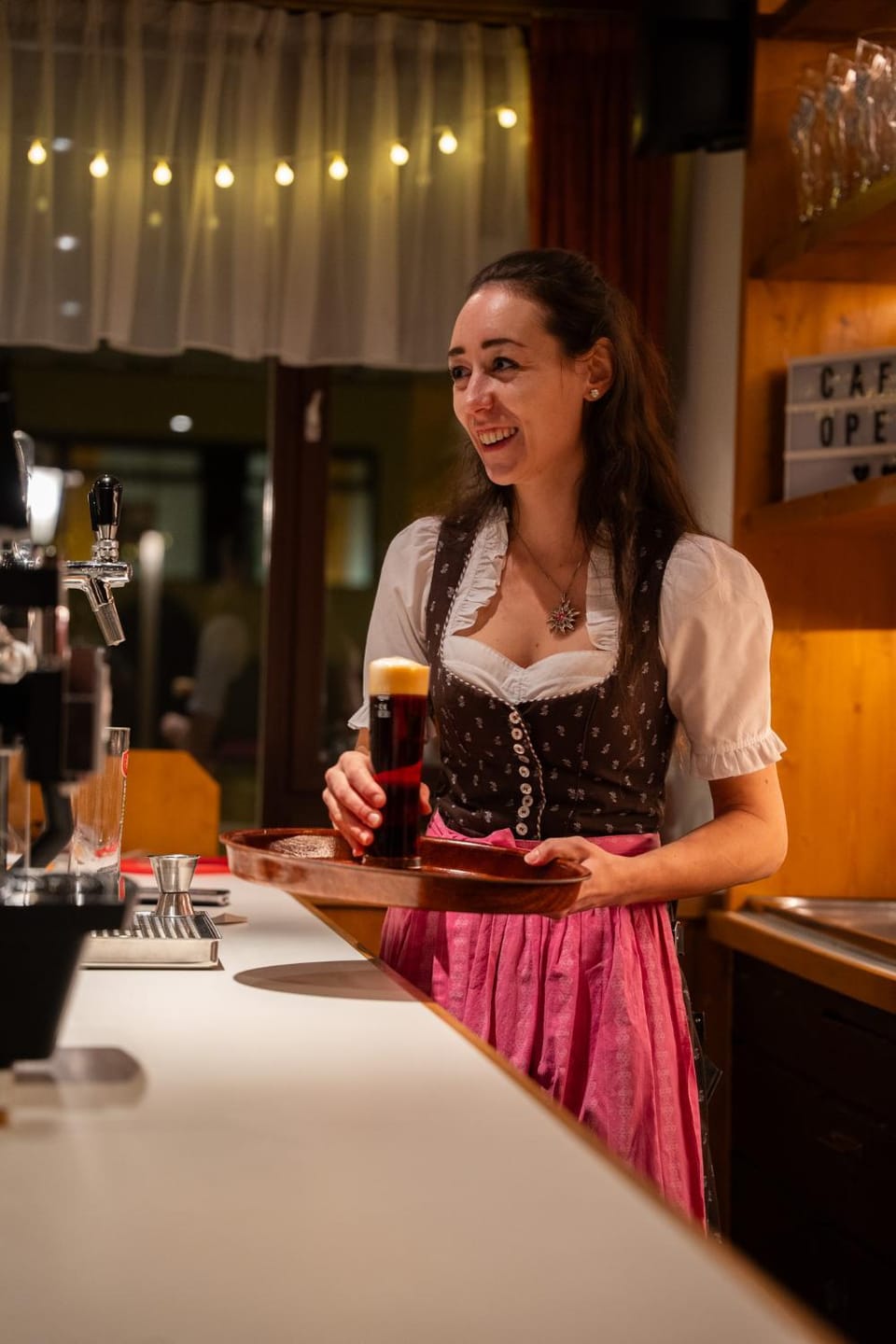 People, Lounge or bar, Food and drinks
