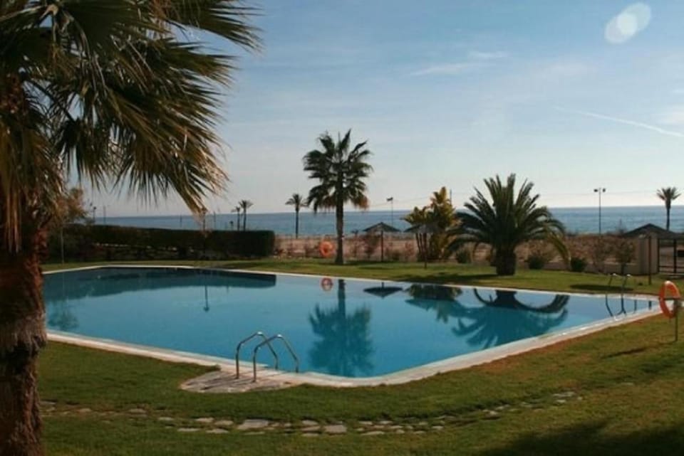 Pool view, Swimming pool