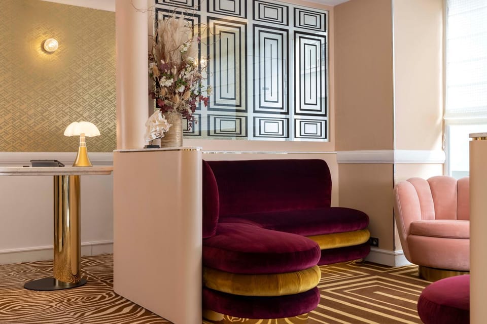 Lobby or reception, Seating area