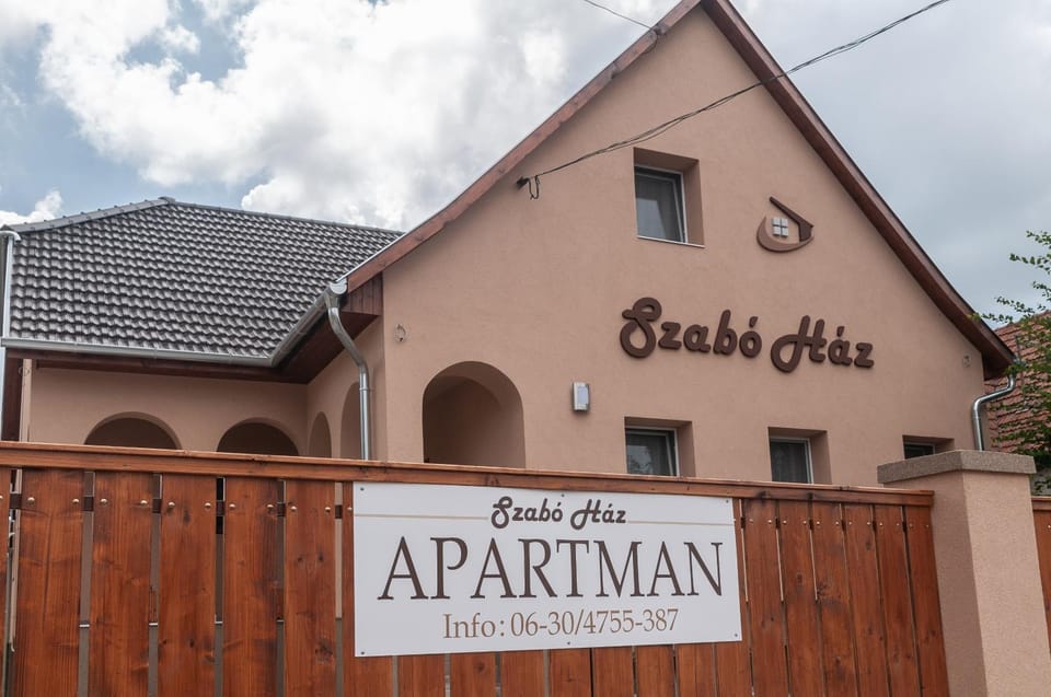 Szabó Ház Tiszafüred Apartment in Hungary