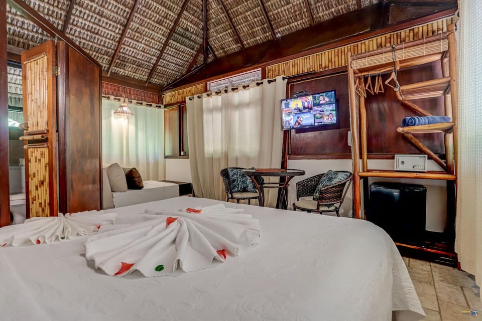 Bed, TV and multimedia, Photo of the whole room, Seating area