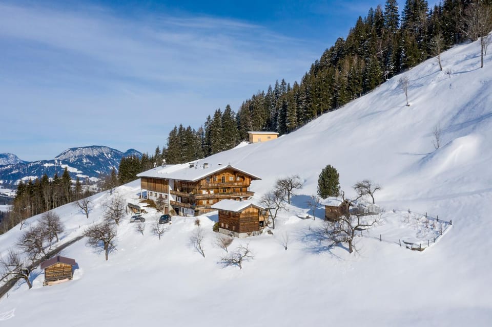 Property building, Winter