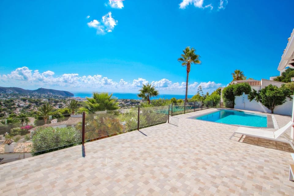 Suerte - sea view villa with private pool in Moraira Villa in Marina Alta