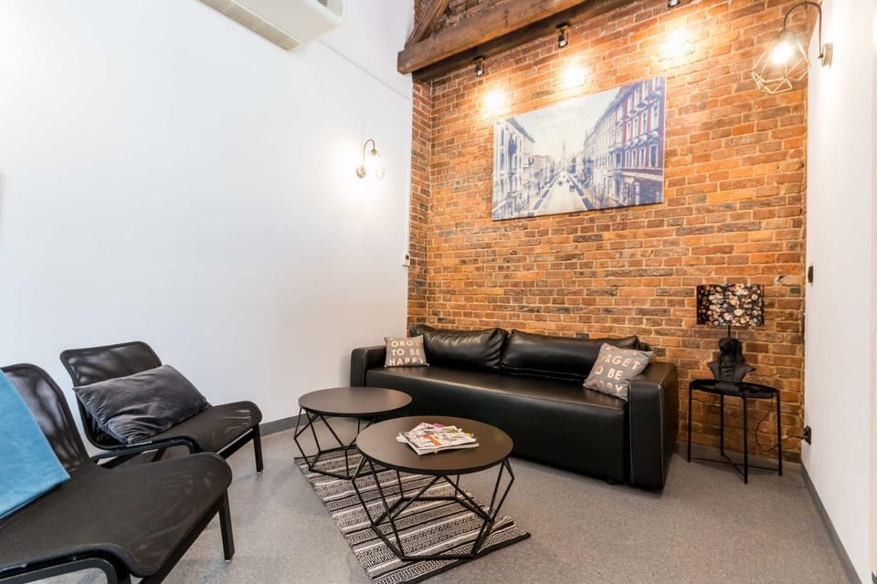 Living room, Photo of the whole room, Seating area
