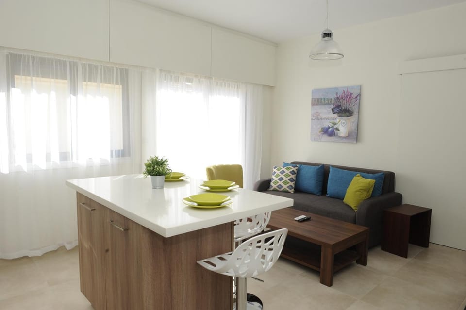 By The Way Apartment Apartment in Larnaca