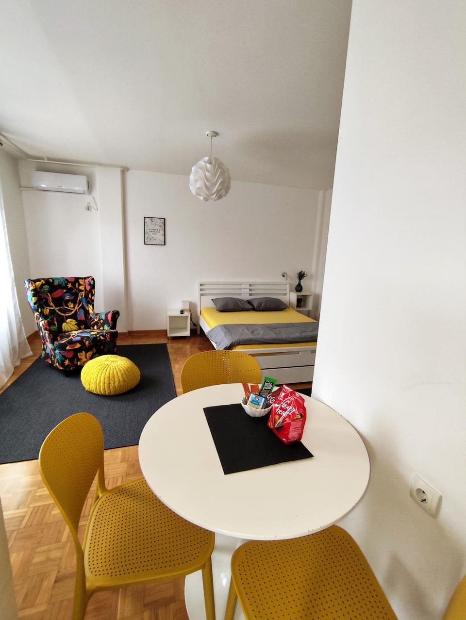 FIVE Apartment in Belgrade