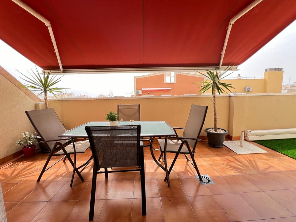 Sweet Home PENTHOUSE SuiteTORREVIEJA center Apartment in Torrevieja