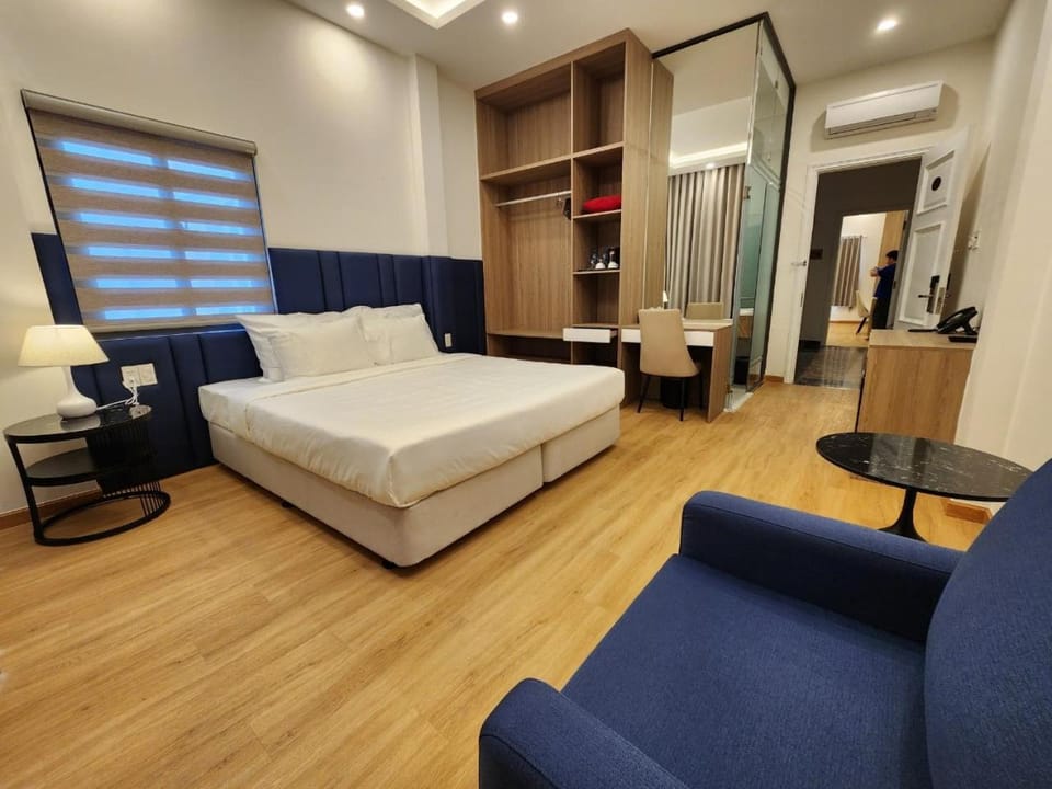 Bed, Photo of the whole room, Bedroom, hair dresser