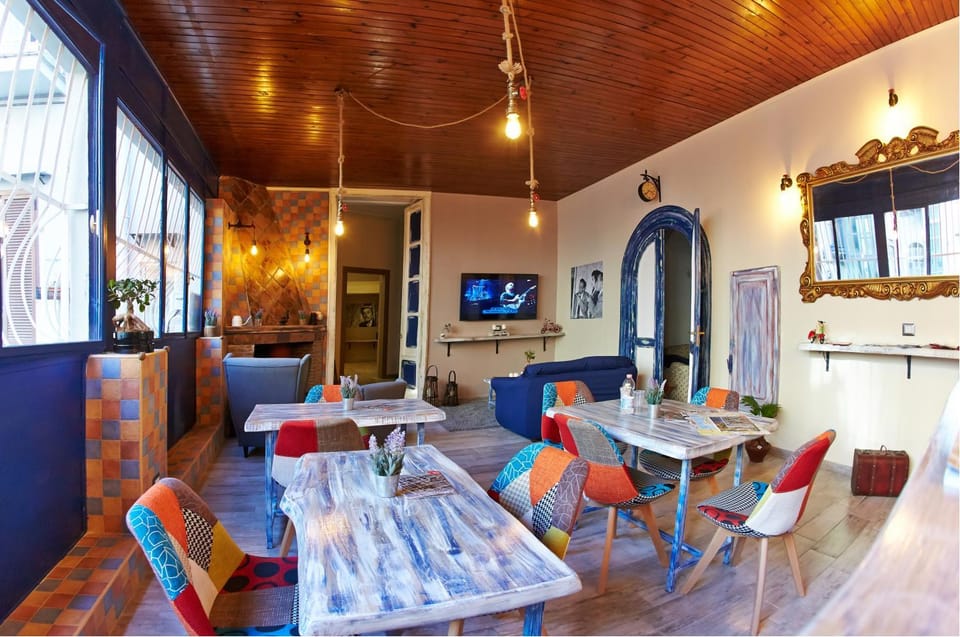 Communal lounge/ TV room