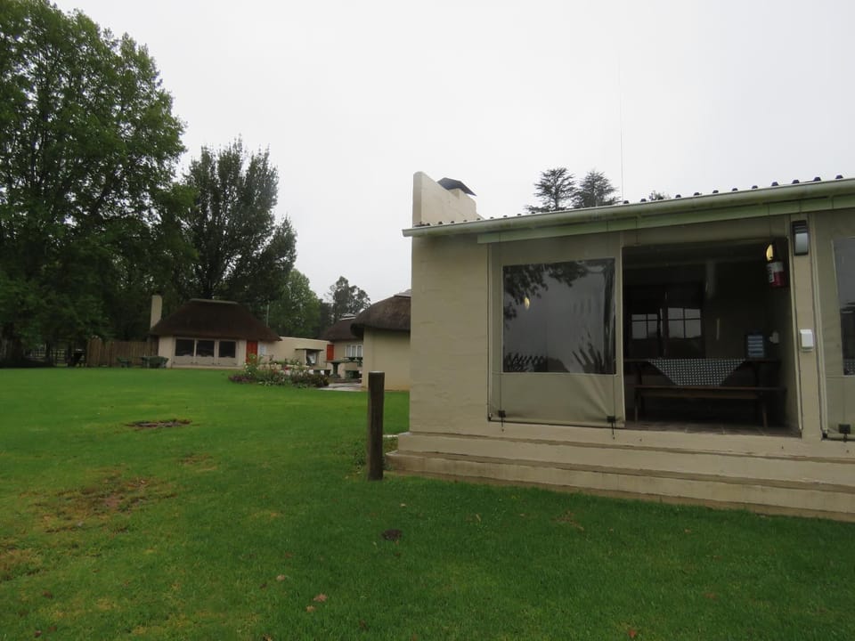 Facade/entrance, Garden