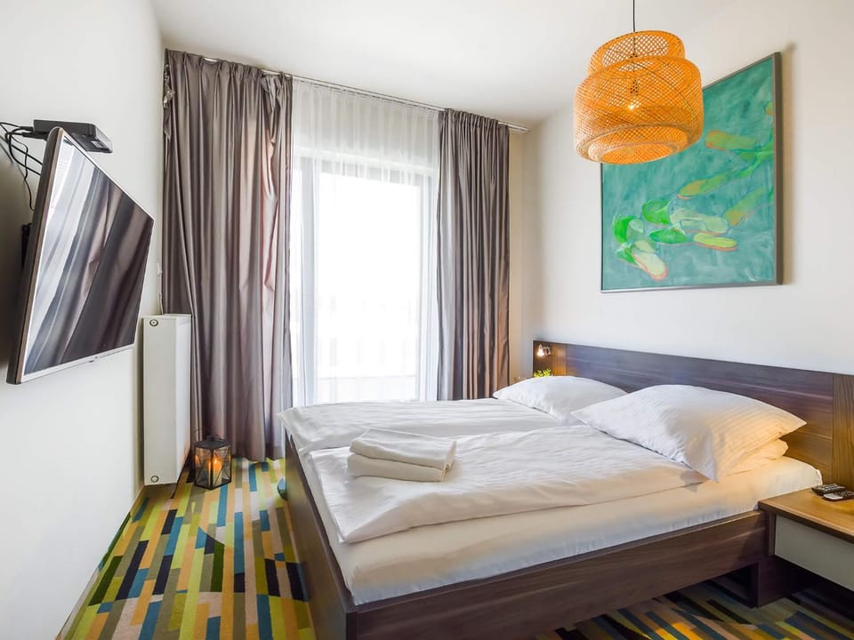 TV and multimedia, Bedroom