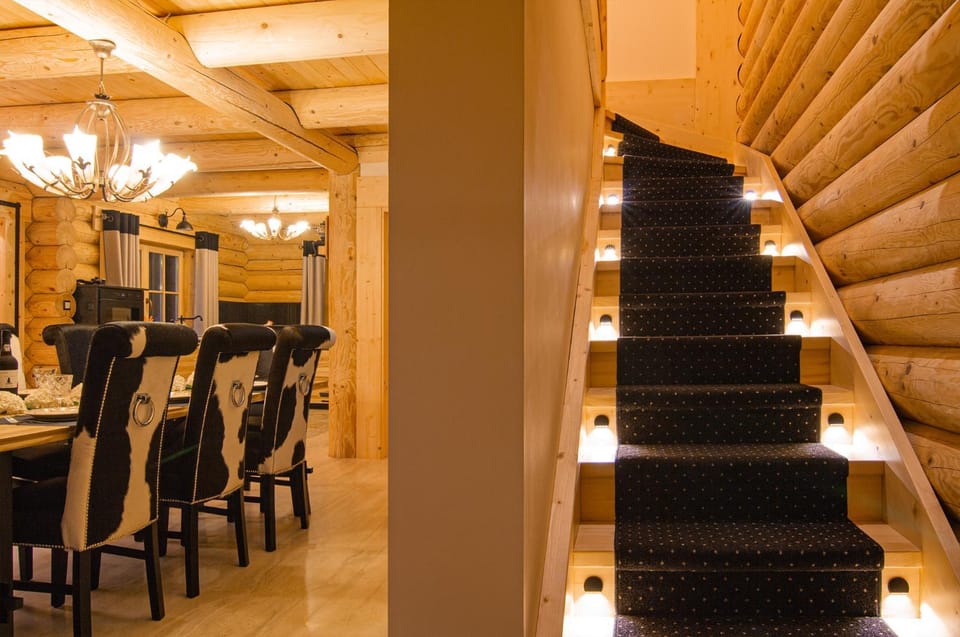 Communal lounge/ TV room, Lobby or reception