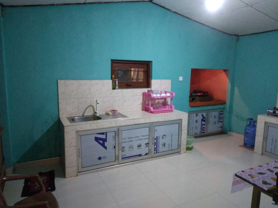 Lak Sewana Home Stay Bed and Breakfast in Gangawatakorale