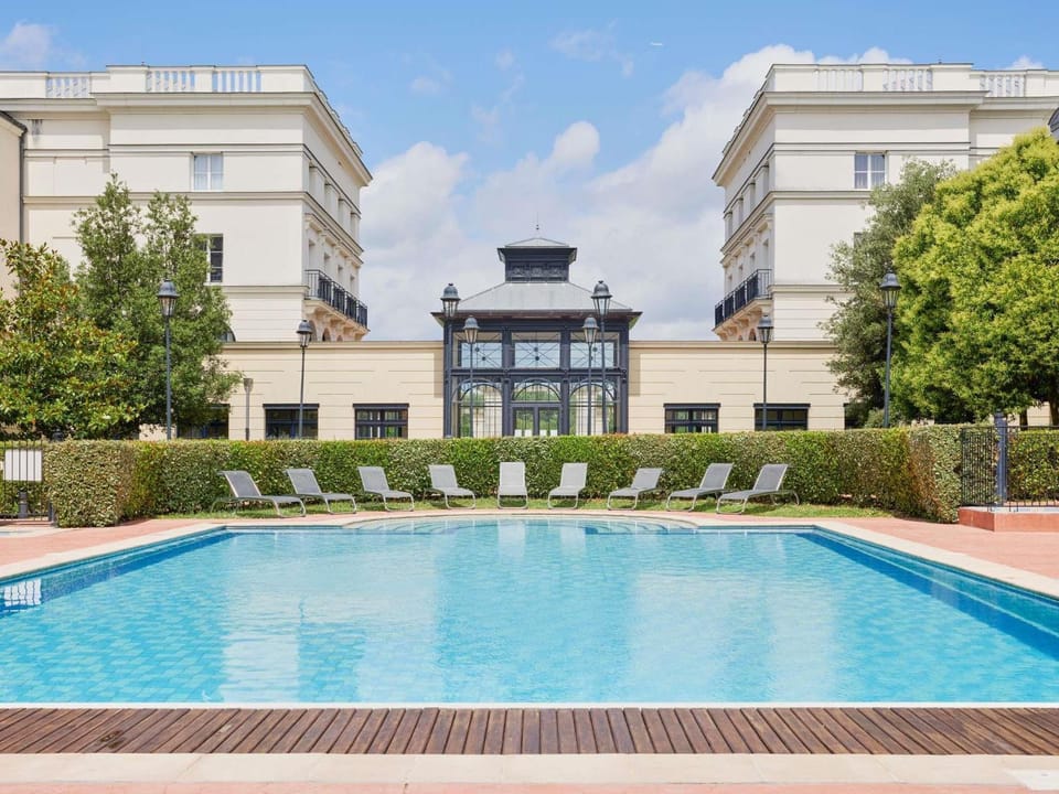 Pool view, Swimming pool