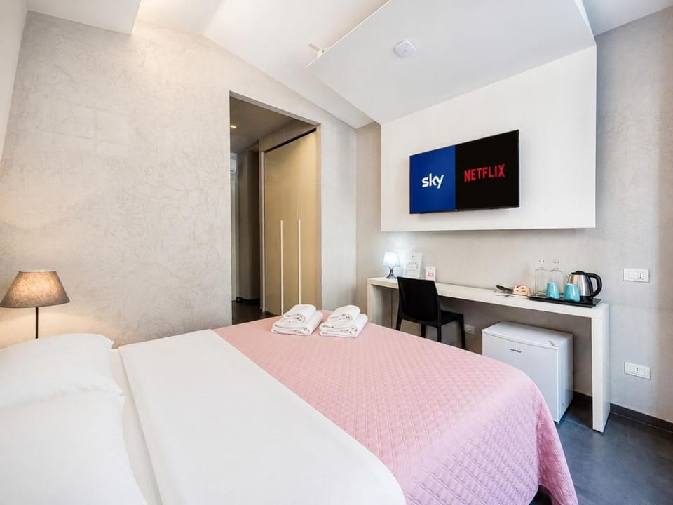 TV and multimedia, Photo of the whole room, towels