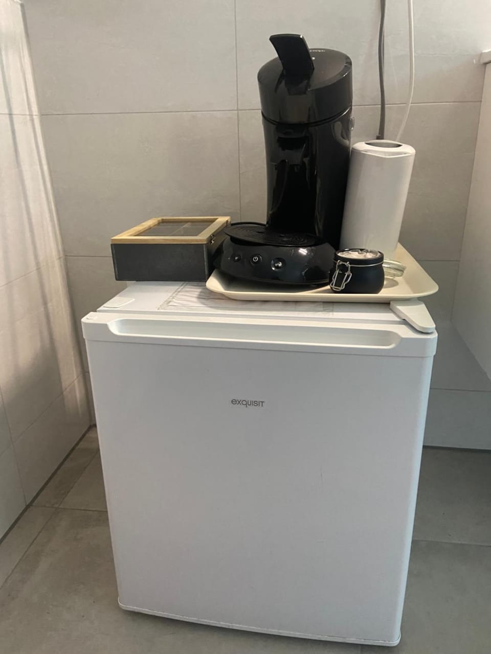 B&B nancy in holland met eigen badkamer , Jacuzzi niet inclusief , independent bathroom jacuzzi not included Bed and Breakfast in Gelderland, Netherlands