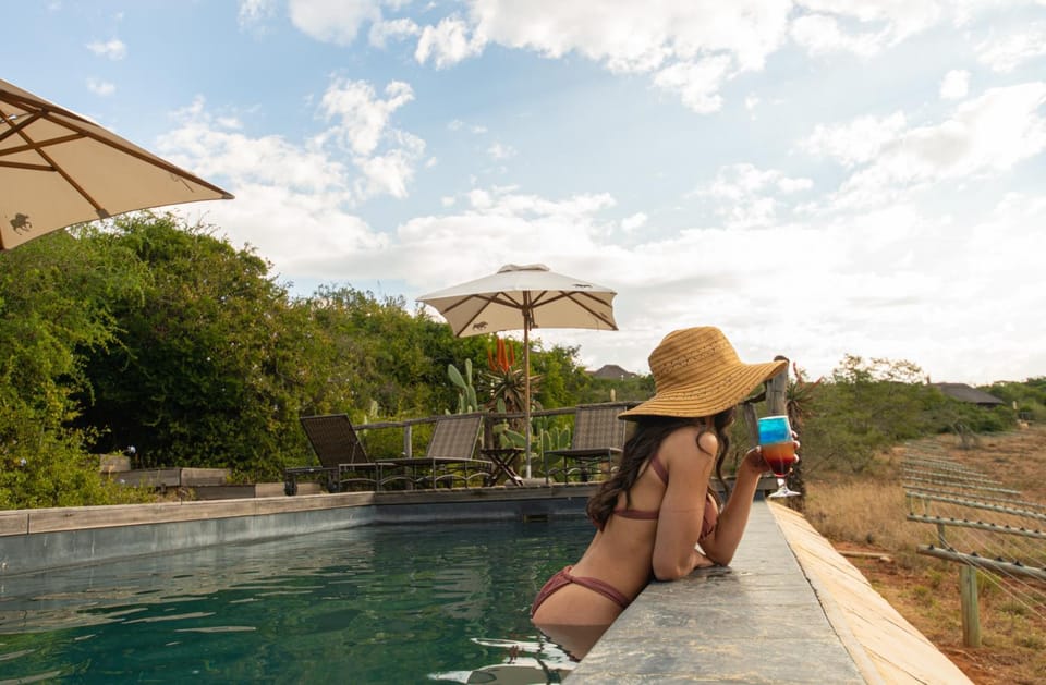 Pool view, Swimming pool