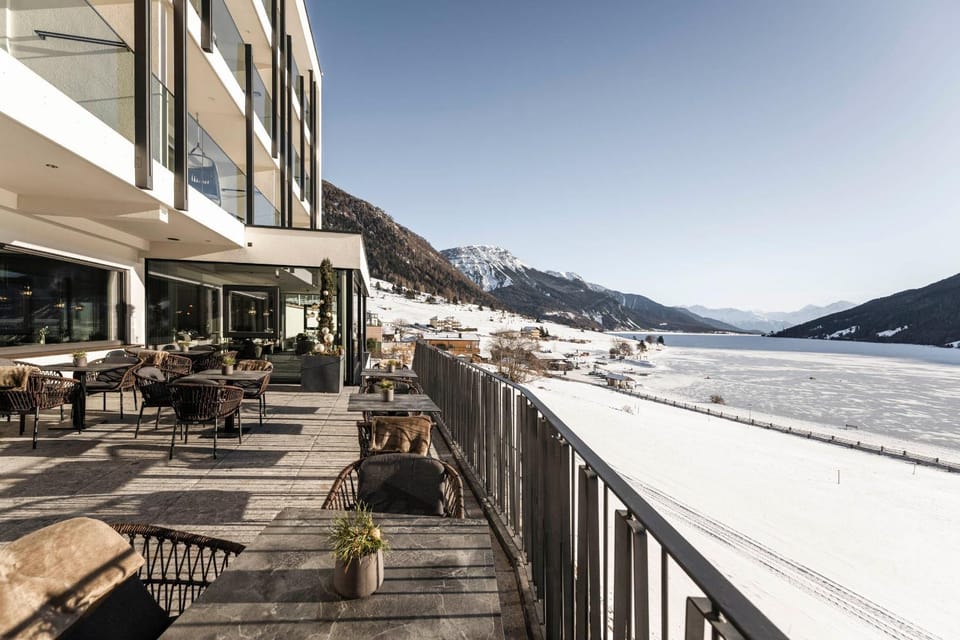 Property building, Winter