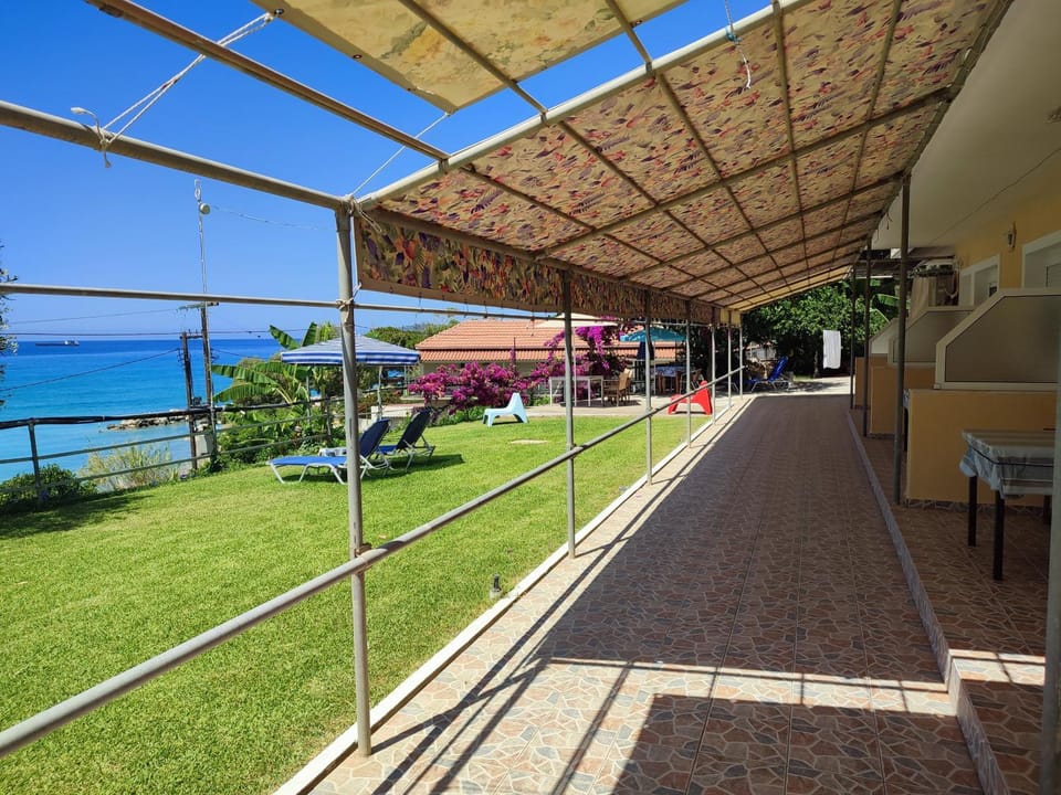 Patio, Balcony/Terrace