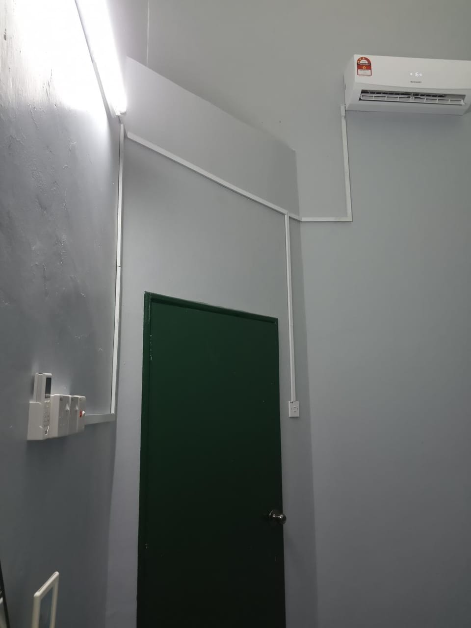 Photo of the whole room