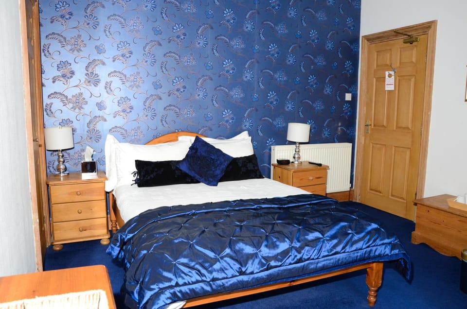 Pinewood House Bed and Breakfast in England