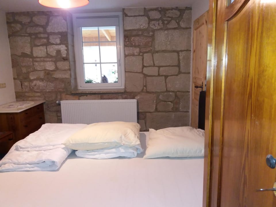 Bed, Photo of the whole room, Bedroom, wardrobe