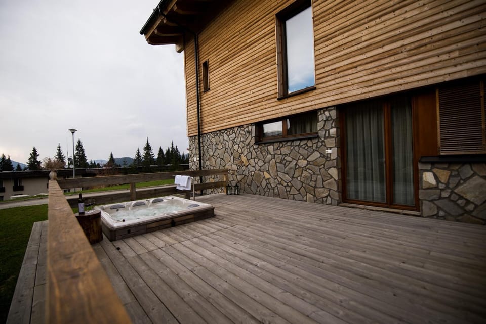 Challet Jasná Exclusive **** Nature lodge in Slovakia