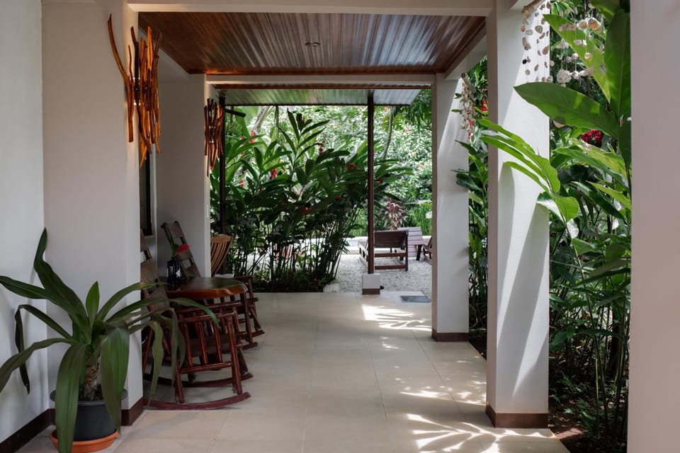 Garden, Seating area
