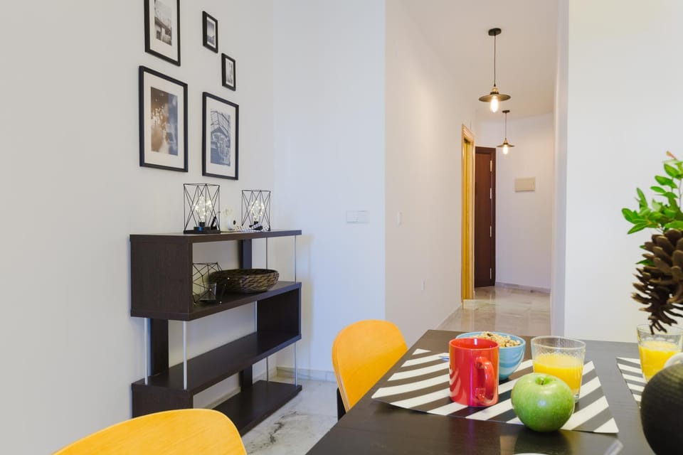 Hola Málaga Atarazanas Apartment in Malaga