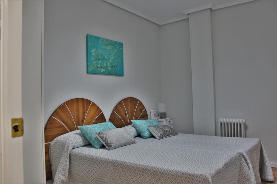 Apartamento pleno Centro junto Ayuntamiento Apartment in Logrono