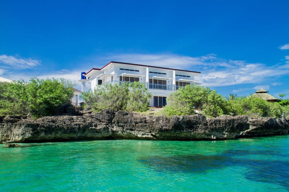 Pearl of Santa Fe - Sabal's Lodge Apartment in Central Visayas