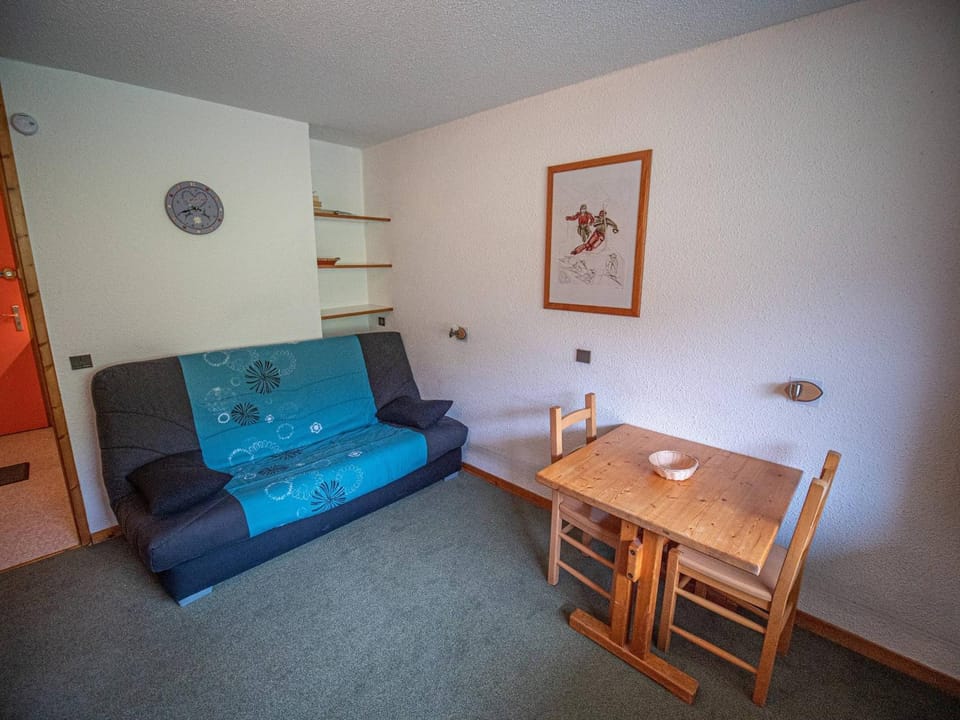 Studio avec balcon pour 2 pers, départ skis aux pieds, proche piste et ESF - FR-1-356-215 Apartment in Les Avanchers-Valmorel