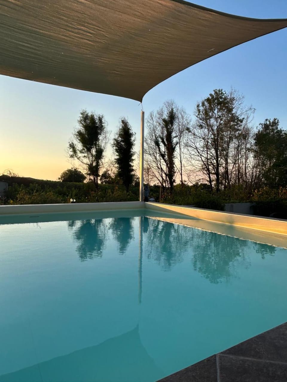 Day, Natural landscape, Pool view, Swimming pool, Swimming pool