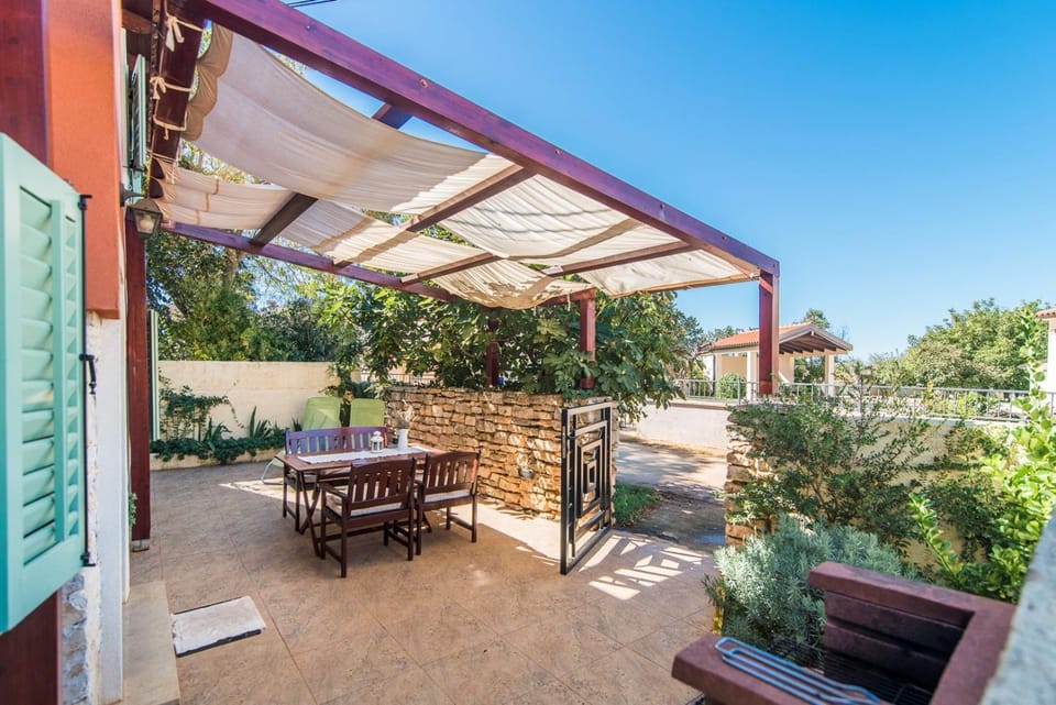 Casa Gianni Valbandon - Pets friendly House in Fažana